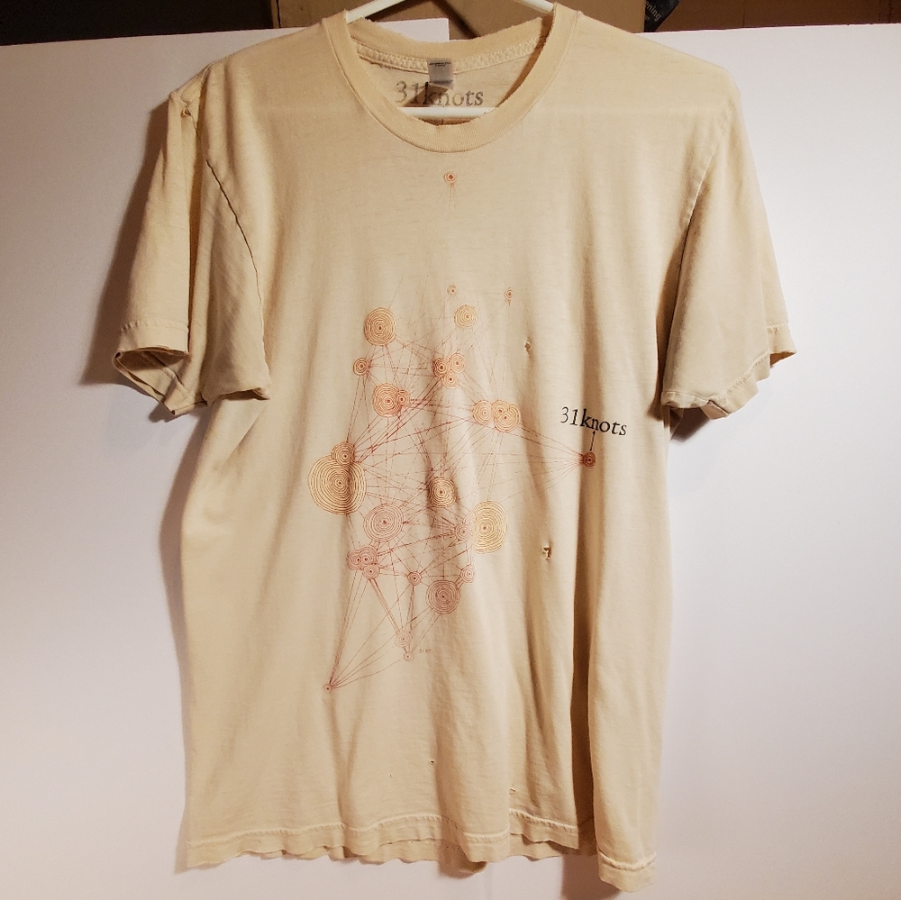 31 Knots Band Concert T-shirt. Rare. M/M VUC. Cream/Red. 2006.